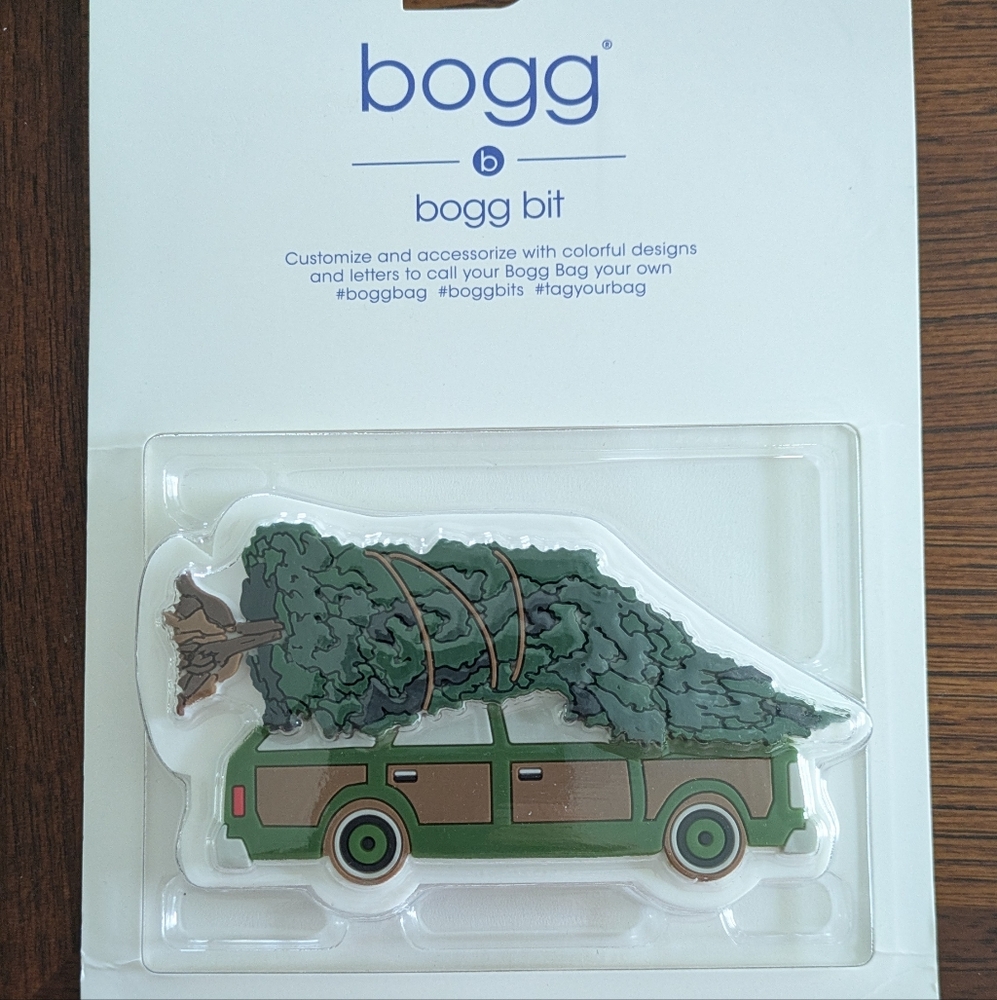 BOGG BAG Green Car with Christmas Tree Accessory